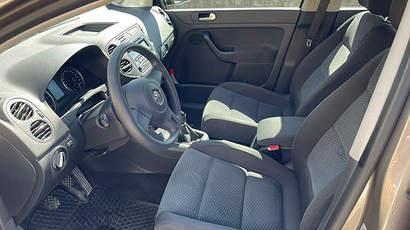 Volkswagen Golf Plus 14 of 26