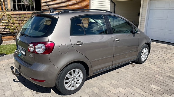Volkswagen Golf Plus 7 of 26