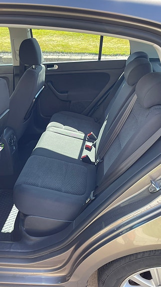 Volkswagen Golf Plus 11 of 26