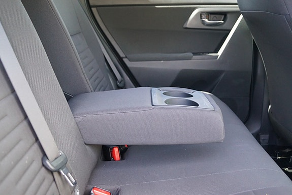 Toyota Auris 16 of 30