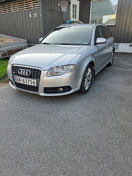 Audi A4 10 of 13