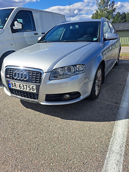 Audi A4 4 of 13