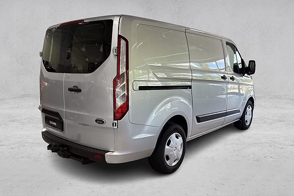 Ford Transit Custom 5 of 5