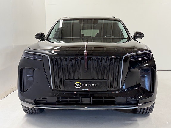 Hongqi E-HS9 2 of 5