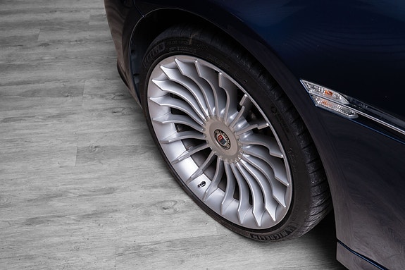 BMW 630i 4 of 5