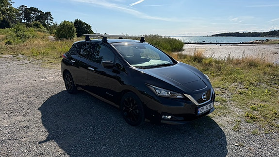 Nissan Leaf 9 of 22