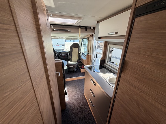 Weinsberg CaraCore 650 MEG 20 of 23