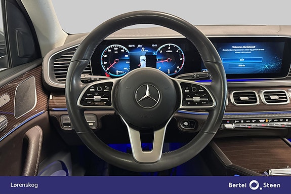 Mercedes-Benz GLS400 d 17 of 30