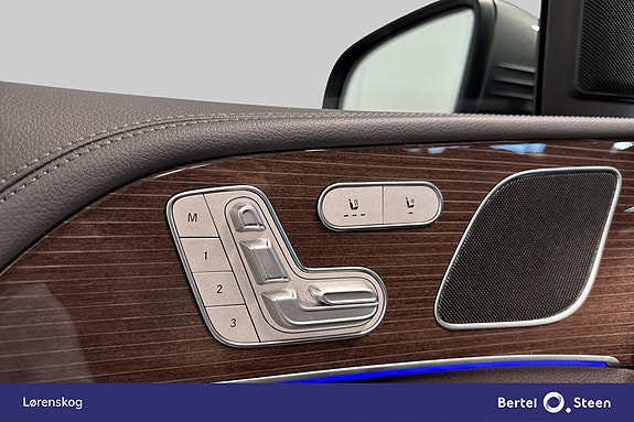 Mercedes-Benz GLS400 d 12 of 30