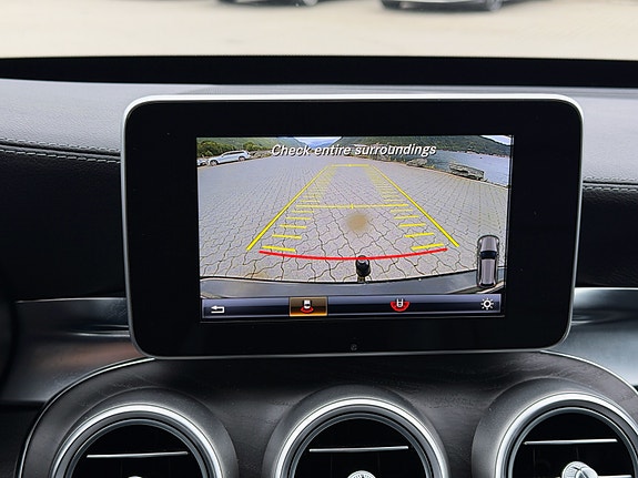 Mercedes-Benz C250 d 7 of 13