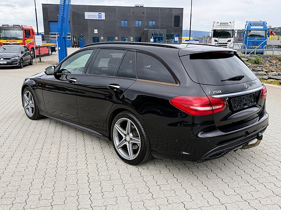 Mercedes-Benz C250 d 4 of 13