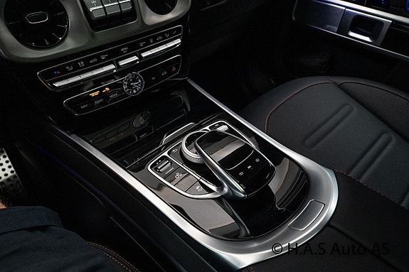 Mercedes-Benz G400 d 24 of 30