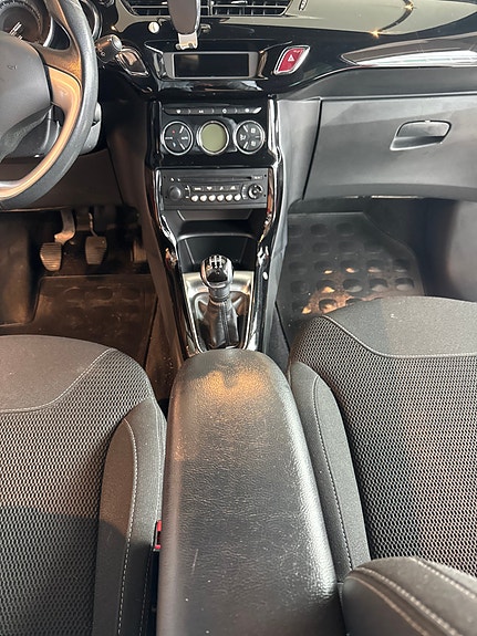 Citroen DS3 12 of 15