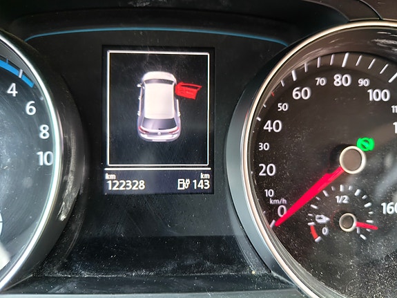 Volkswagen e-Golf VII 4 of 7