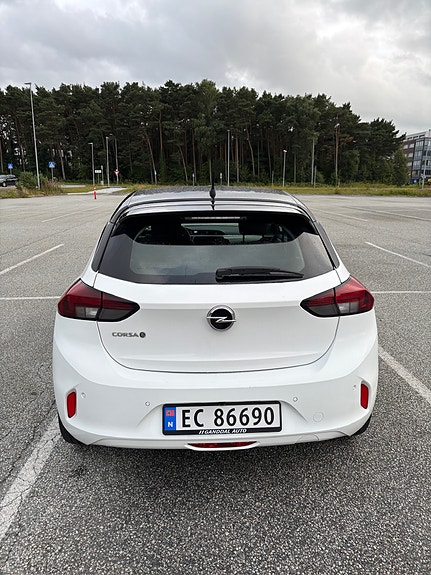 Opel Corsa-e 3 of 18