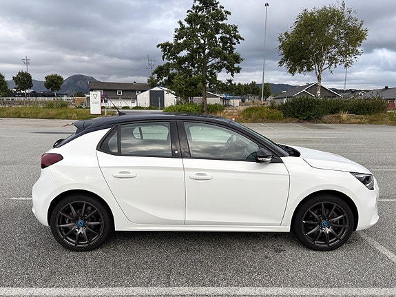 Opel Corsa-e 6 of 18