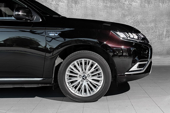 Mitsubishi Outlander 11 of 30