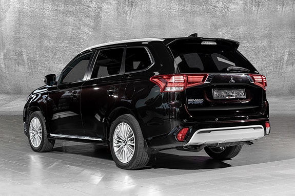 Mitsubishi Outlander 5 of 30