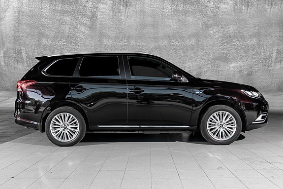 Mitsubishi Outlander 10 of 30