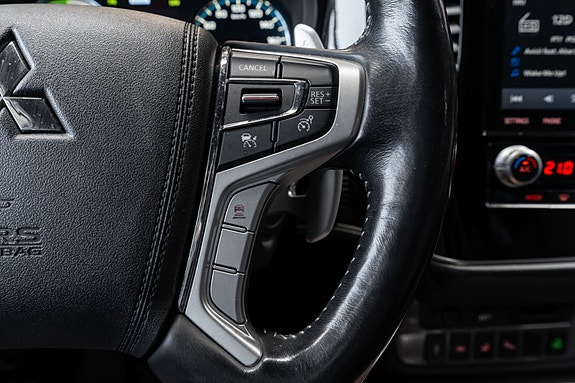 Mitsubishi Outlander 16 of 30