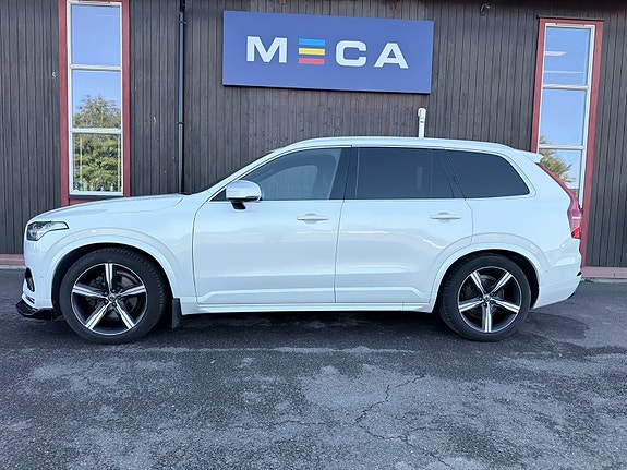 Volvo XC90 4 of 5