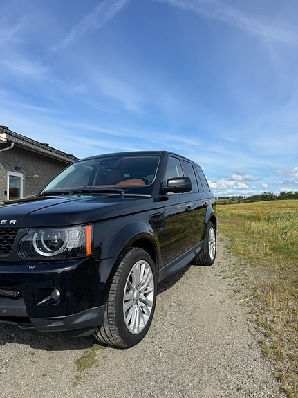 Land Rover Range Rover 3 of 5
