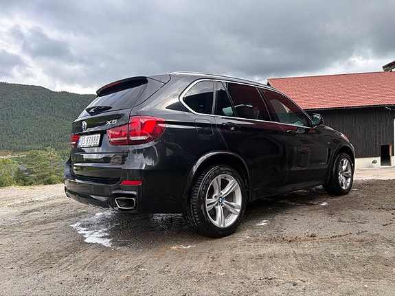 BMW X5 3 of 21