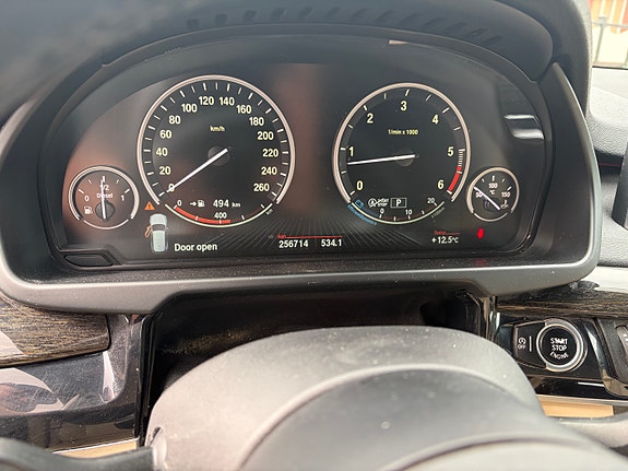 BMW X5 9 of 21