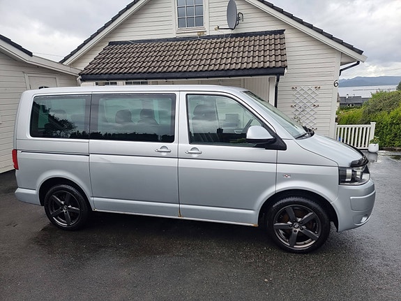 Volkswagen Multivan 3 of 30