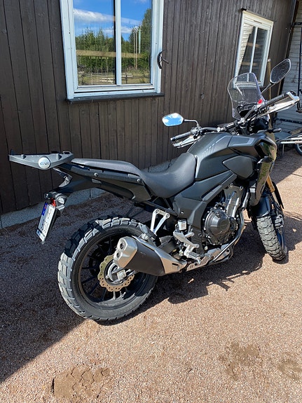 Honda CB 500 X 3 of 8
