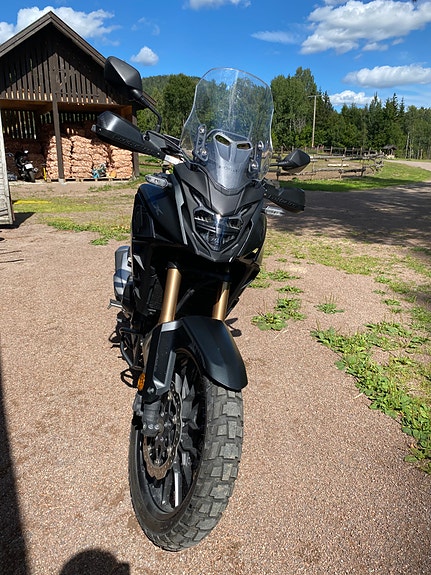 Honda CB 500 X 7 of 8
