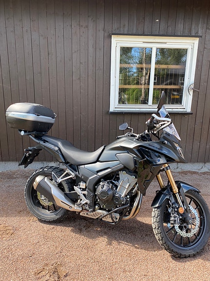 Honda CB 500 X 2 of 8