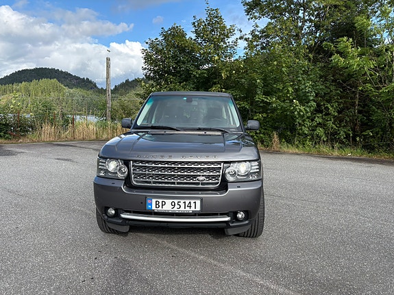Land Rover Range Rover 2 of 5