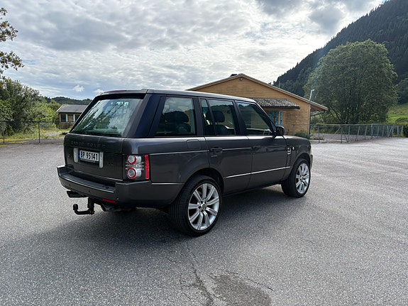 Land Rover Range Rover 5 of 5