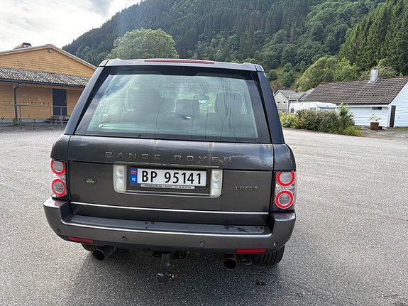 Land Rover Range Rover 6 of 14
