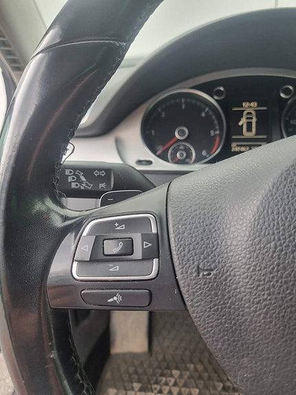 Volkswagen Passat Alltrack 20 of 30