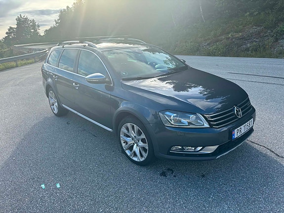 Volkswagen Passat Alltrack 6 of 30