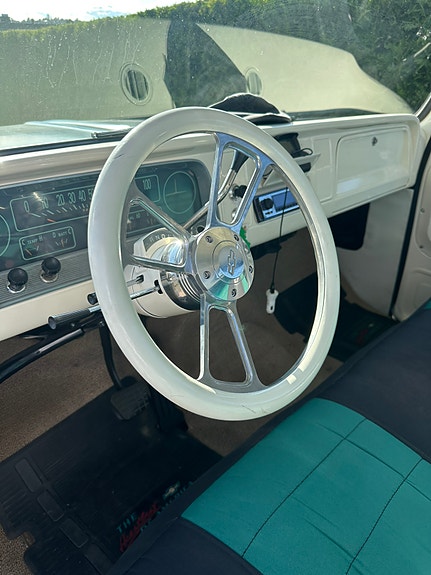 Chevrolet C10 10 of 15