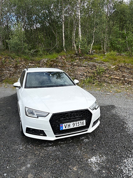 Audi A4 7 of 16