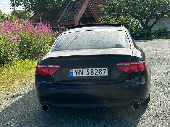 Audi A5 9 of 26