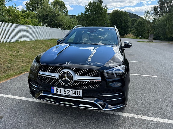 Mercedes-Benz GLE350 de 2 of 30