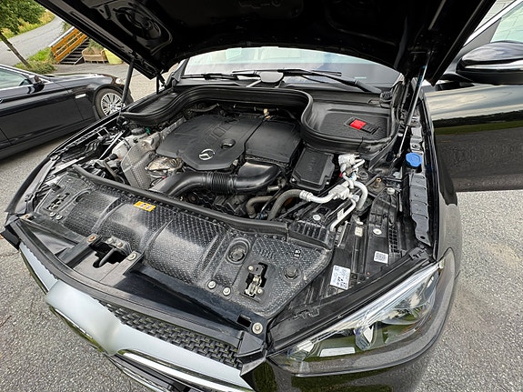 Mercedes-Benz GLE350 de 30 of 30
