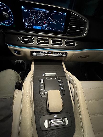 Mercedes-Benz GLE350 de 18 of 30