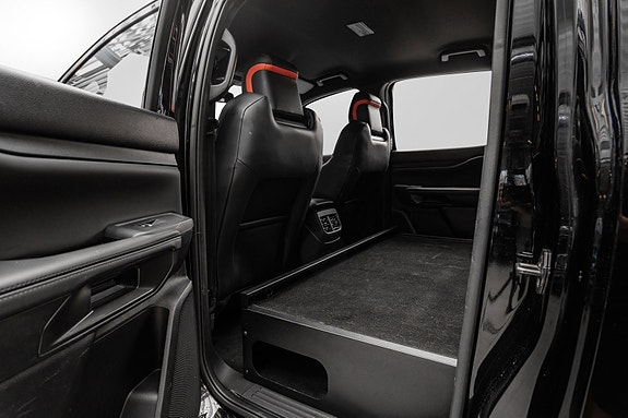 Ford Ranger Raptor 24 of 29