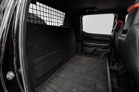 Ford Ranger Raptor 25 of 29