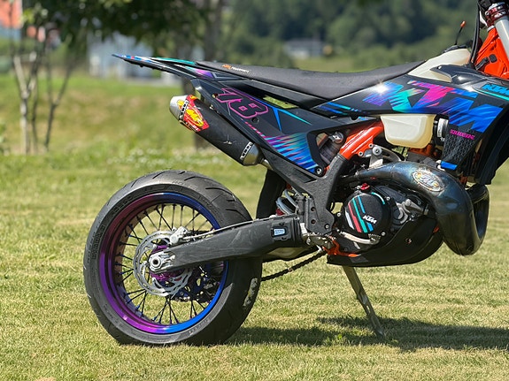 KTM 300 EXC 3 of 12