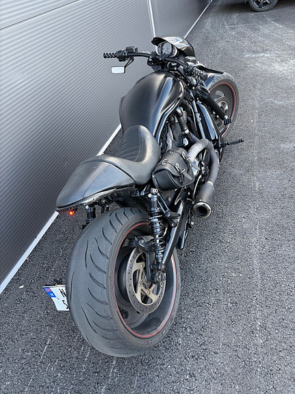 Harley-Davidson VRSCDX Night Rod Special 5 of 10