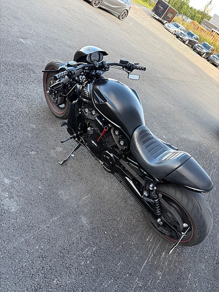 Harley-Davidson VRSCDX Night Rod Special 9 of 10