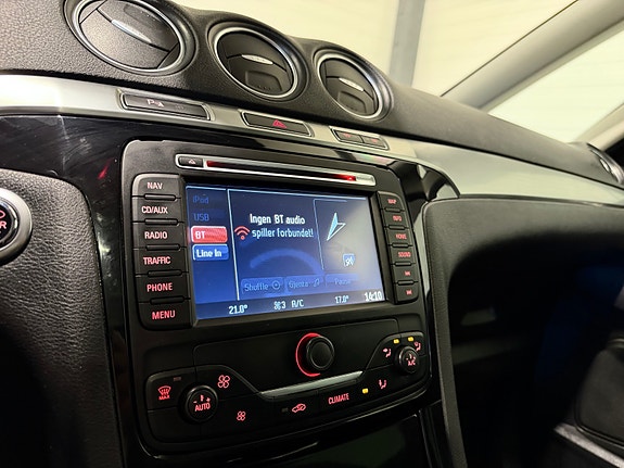 Ford S-MAX 30 of 30