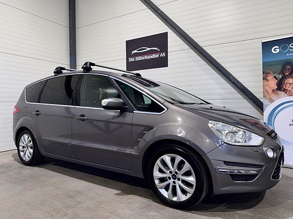 Ford S-MAX 4 of 5